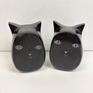 Black Cat Salt & Pepper Shaker Set Cottagecore Folk Country Farmhouse Figurines